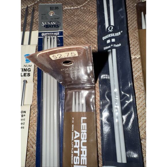 Knitting Needles Lot Different Colors And Sizes 2 4 5 6 Plastic Metal Most New - Picture 4 of 10